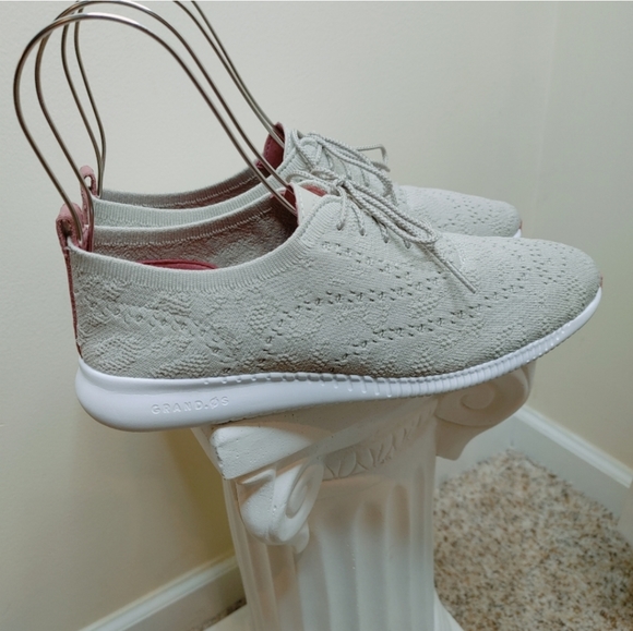 COLE HAAN ZERØGRAND STITCHLITE WINGTIP OXFORD SNEAKER, GRAYISH TAUPE 9.5B - Picture 9 of 14
